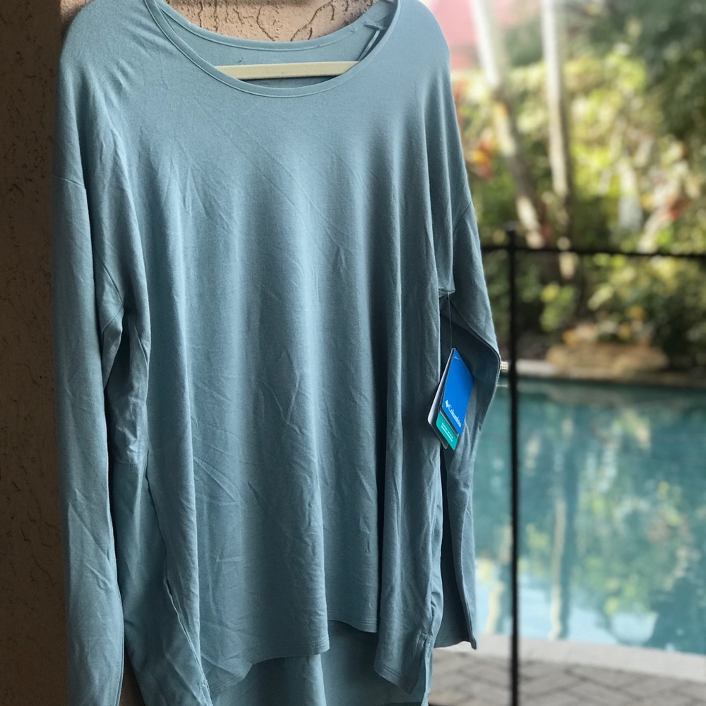 NEW Columbia Women’s Fairview Long Sleeve Crew